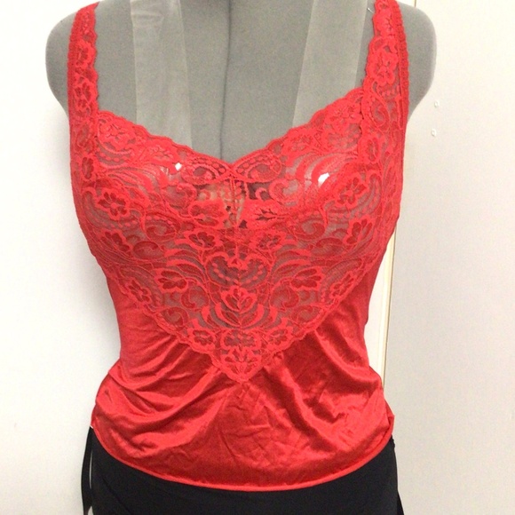 Vintage Vanity Fair Seductive V Neck Red Nylon & Lace Cami - Picture 2 of 5